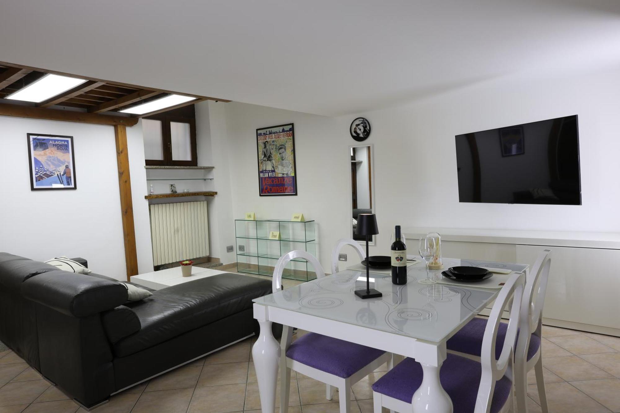 Loft Piazza Cavour Vercelli Exterior photo