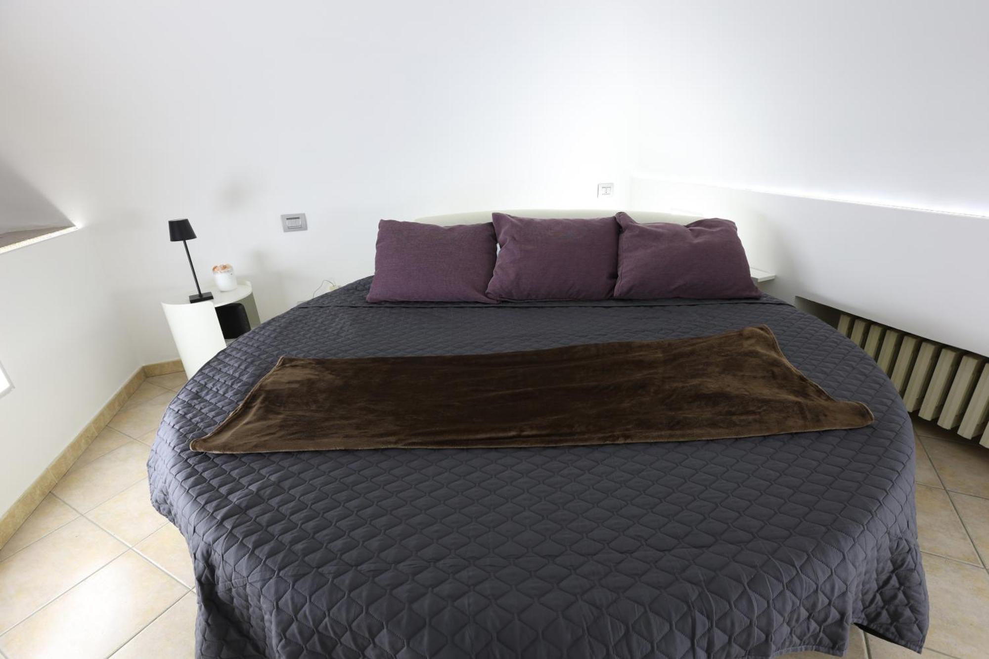 Loft Piazza Cavour Vercelli Exterior photo